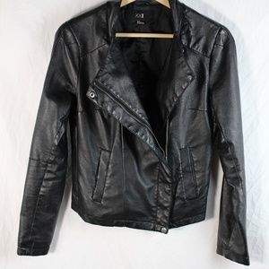 XXI Forever 21 black faux leather moto jacket